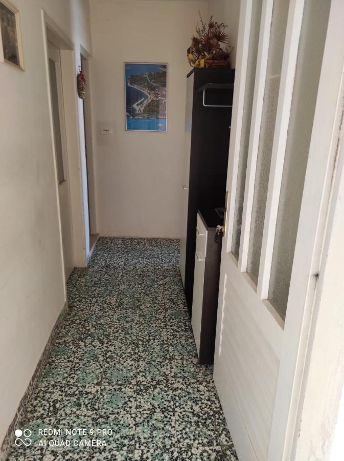 Apartments By The Sea Podgora, Makarska - 6596 المظهر الخارجي الصورة