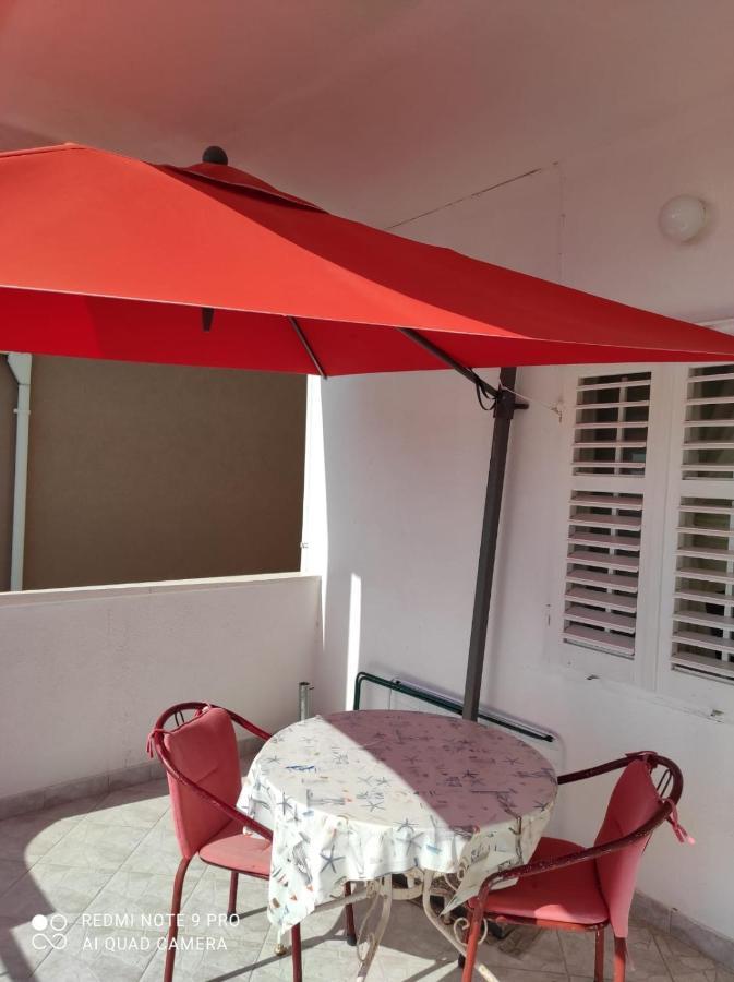 Apartments By The Sea Podgora, Makarska - 6596 المظهر الخارجي الصورة