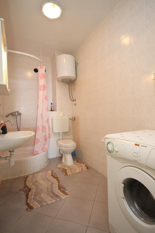 Apartments By The Sea Podgora, Makarska - 6596 المظهر الخارجي الصورة